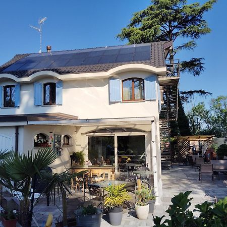 Campagnoli Bed & Breakfast Somma Lombardo Bagian luar foto