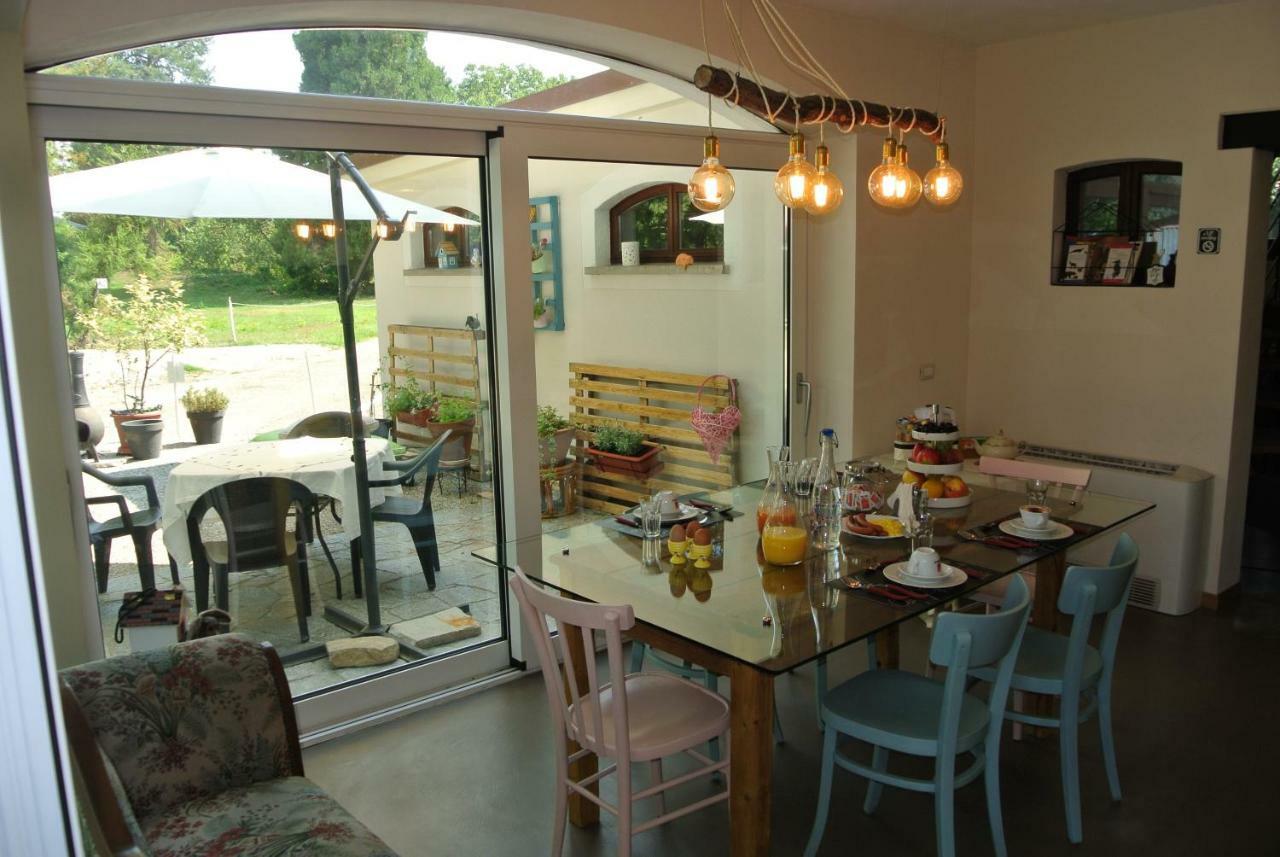 Campagnoli Bed & Breakfast Somma Lombardo Bagian luar foto